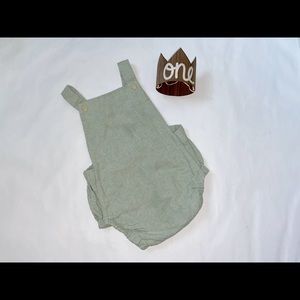 Linen romper and mini wooden crown Bundle